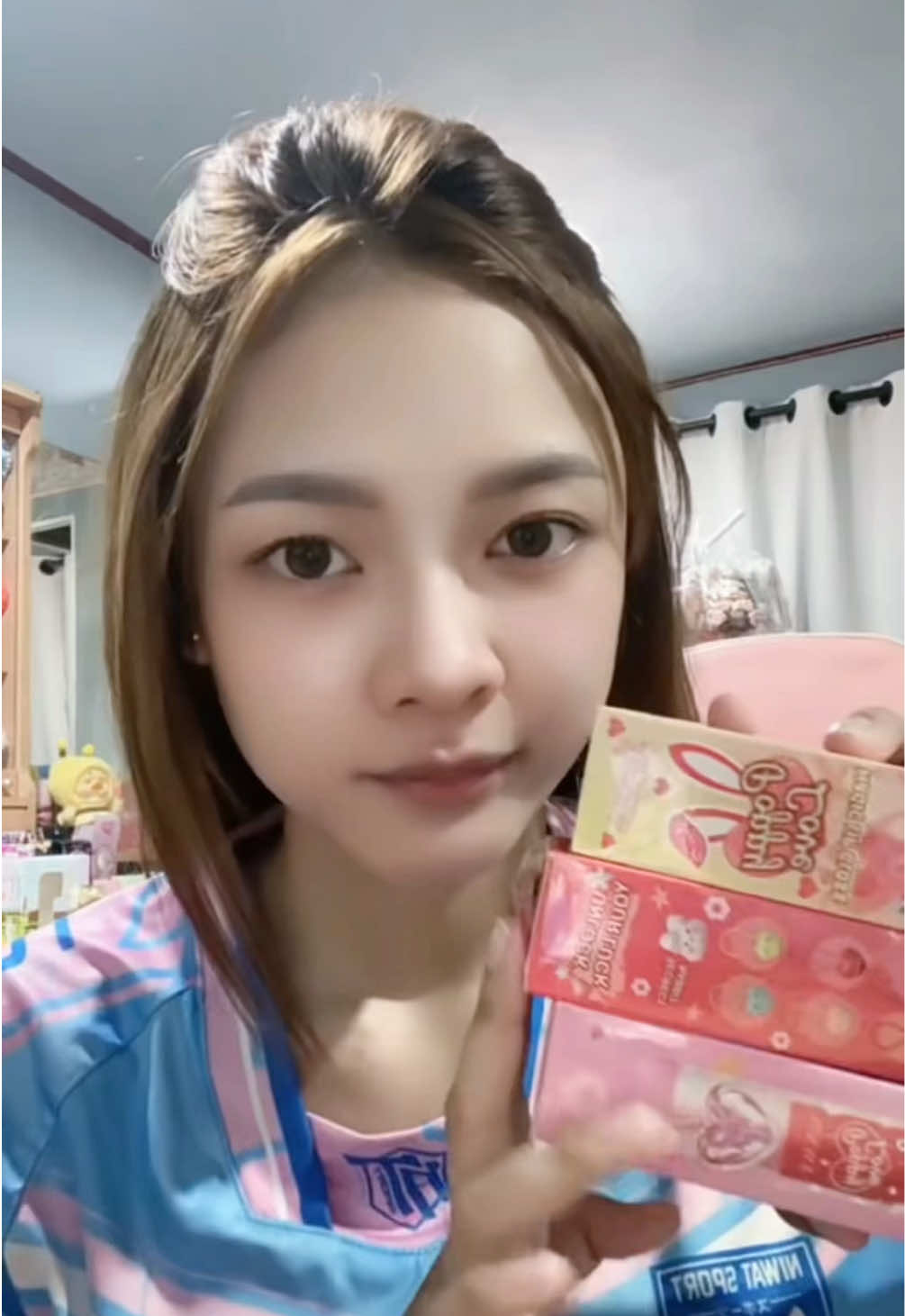 @รีโพสต์ให้จุ๊บทีหนึ่ง