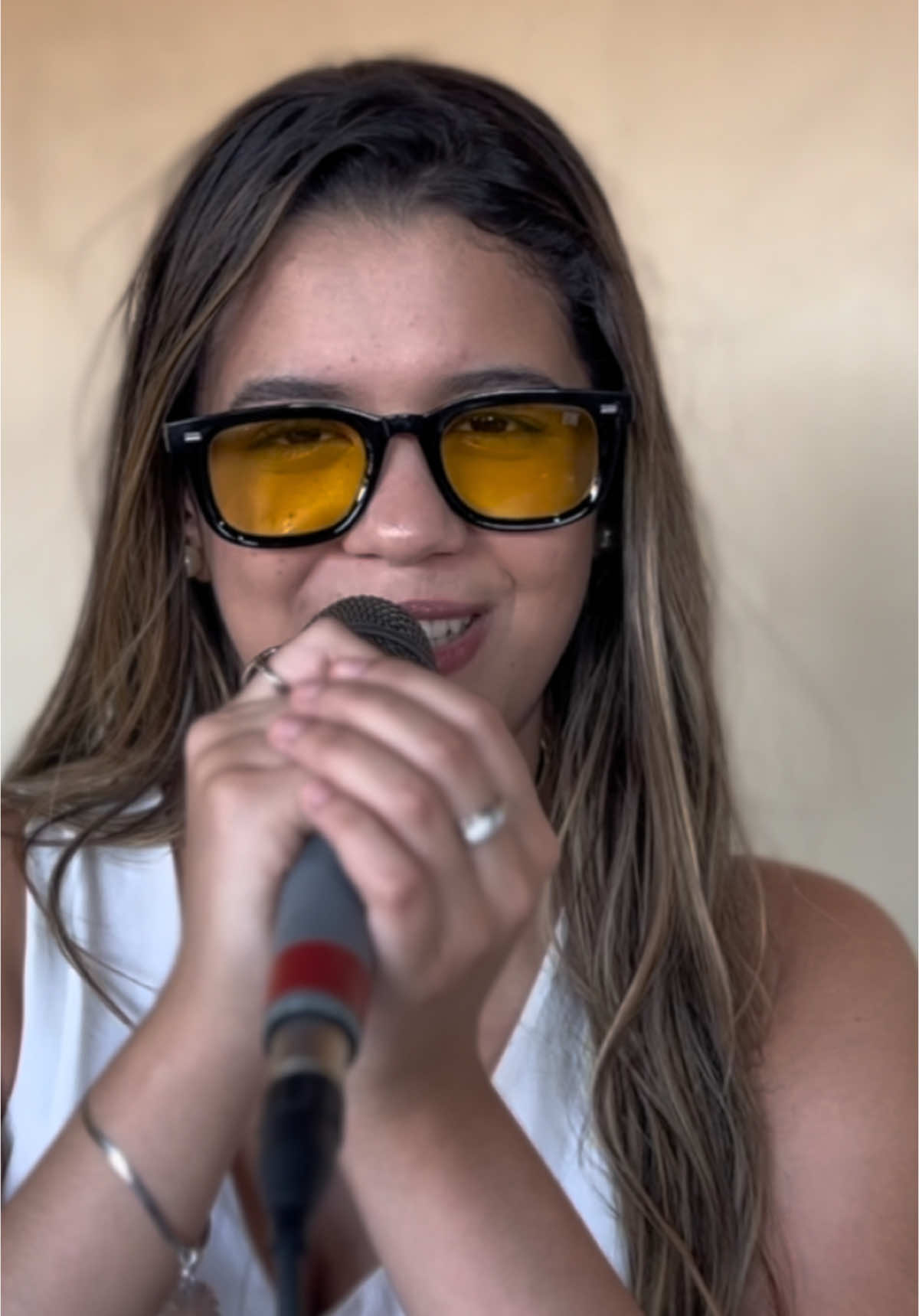 @yasminsensacão