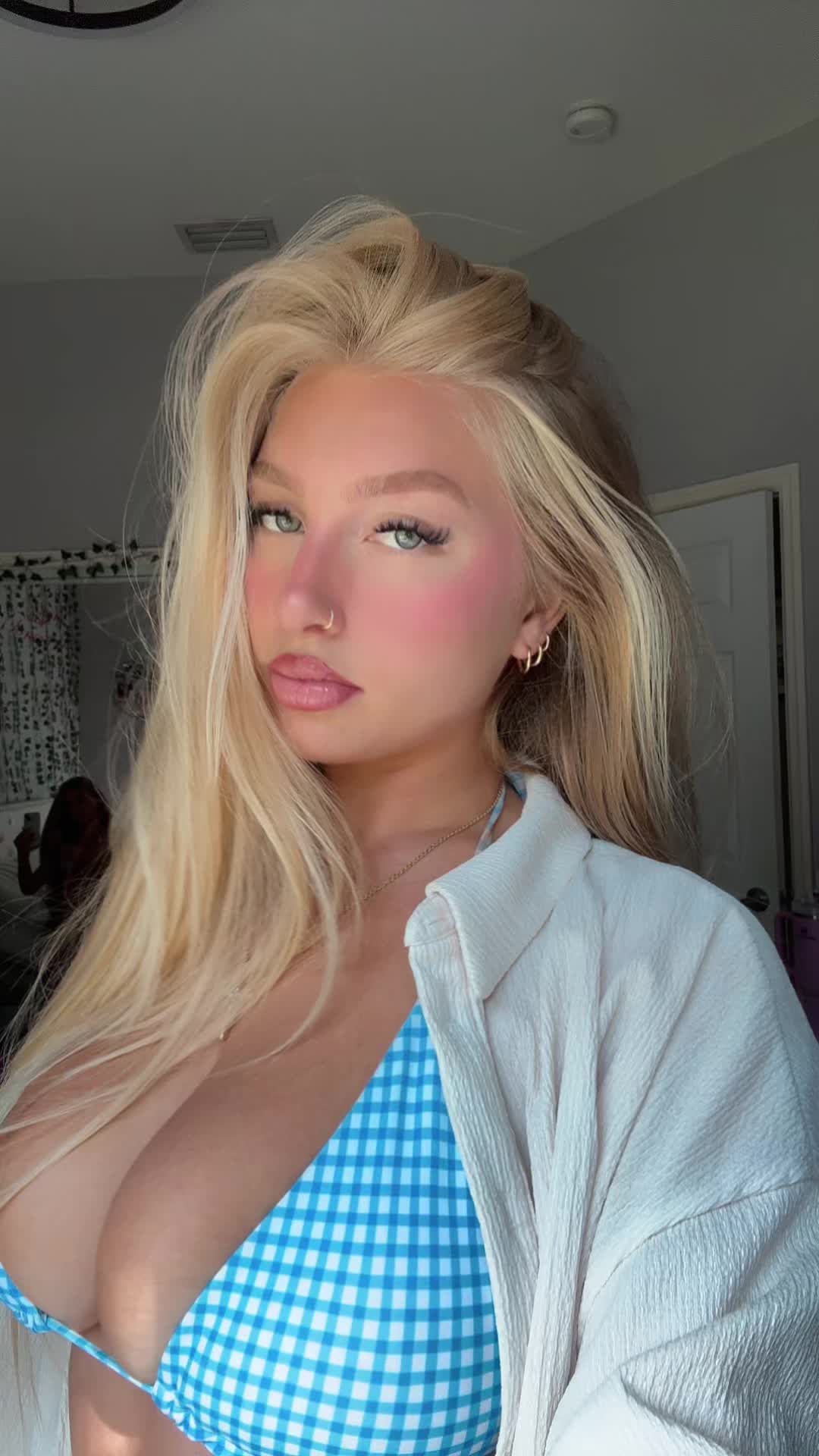 @tjspam27