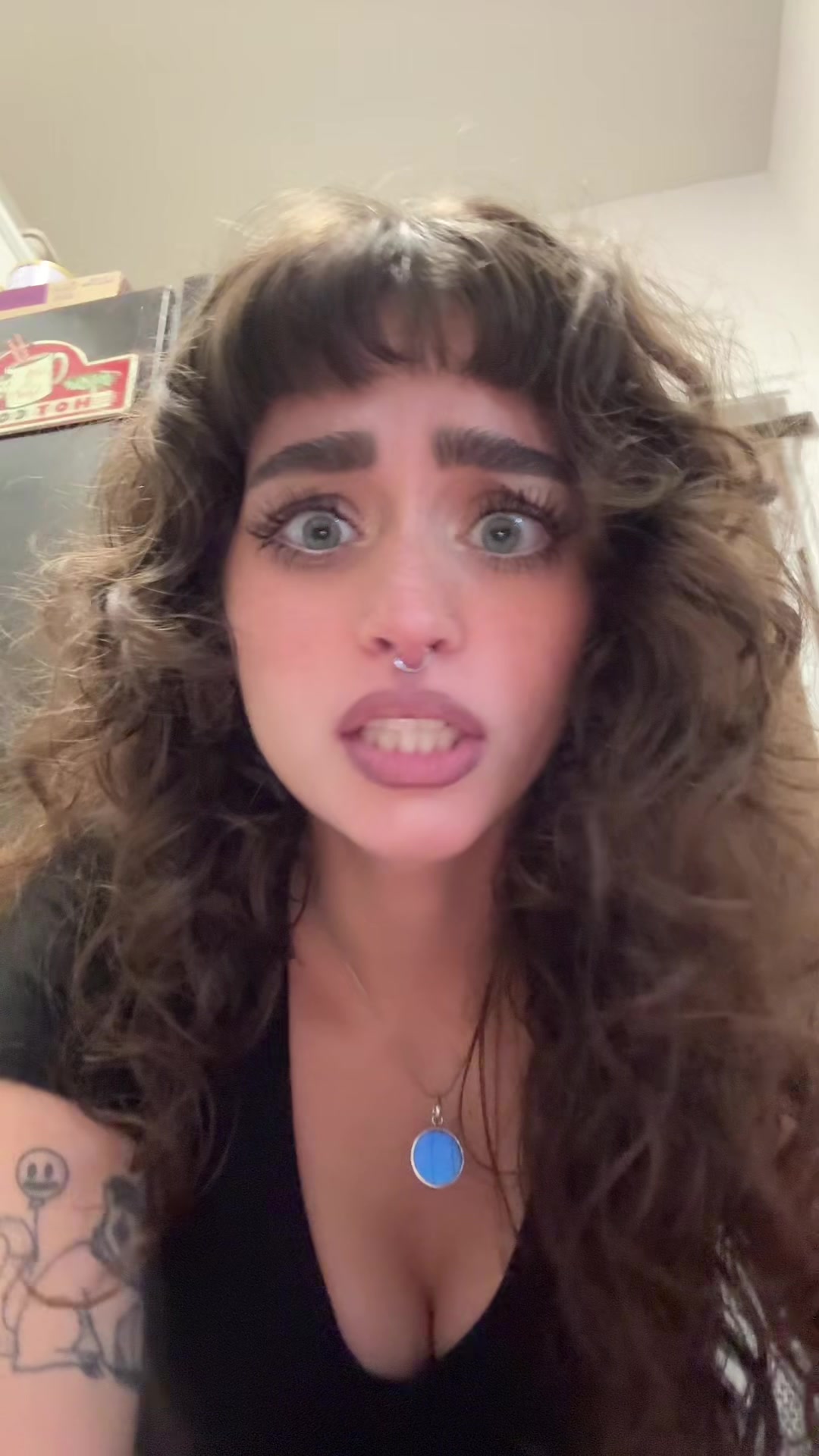 @Zo&euml;
