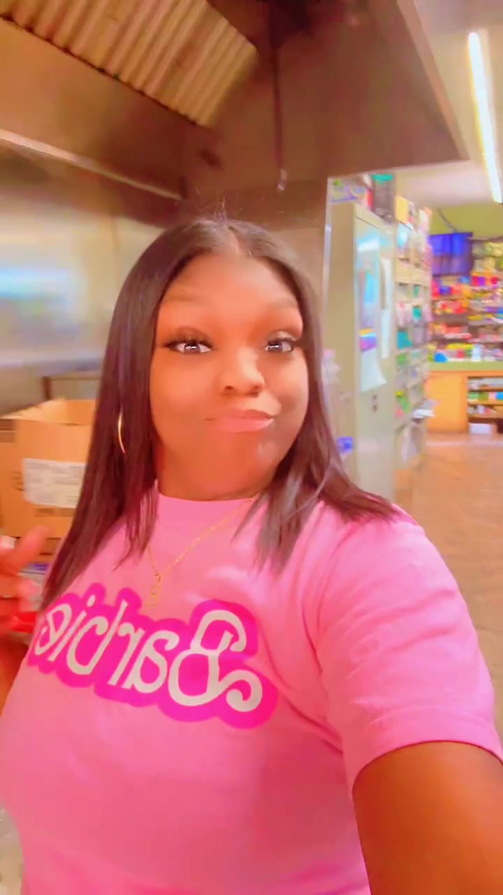 @CeceMfknRobb💜🌈😘
