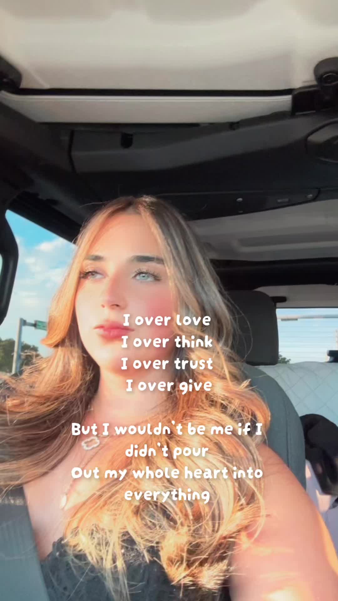 @Kaitlyn✨
