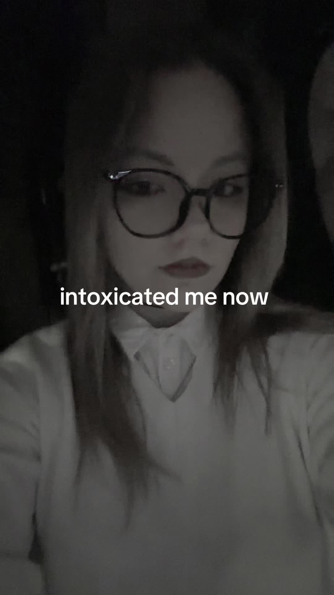 @archiqqeq