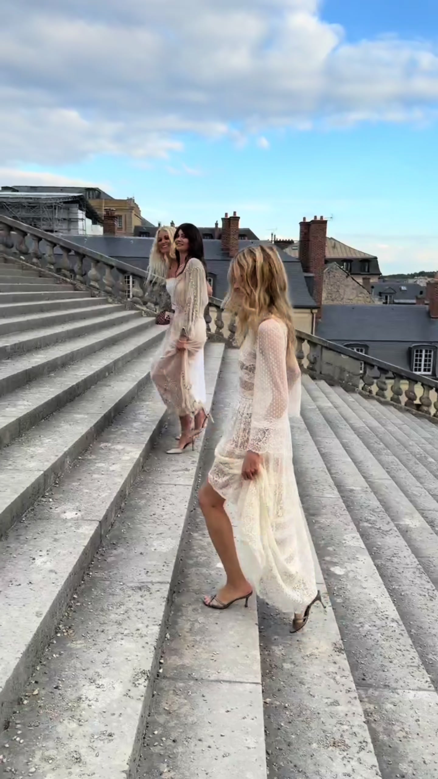 @DÔEN