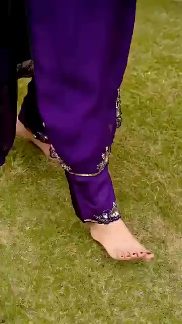 @Cute pathani