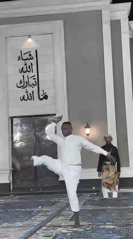 @ڤرقة آخوإن عـآيٌـل🤍🌼.