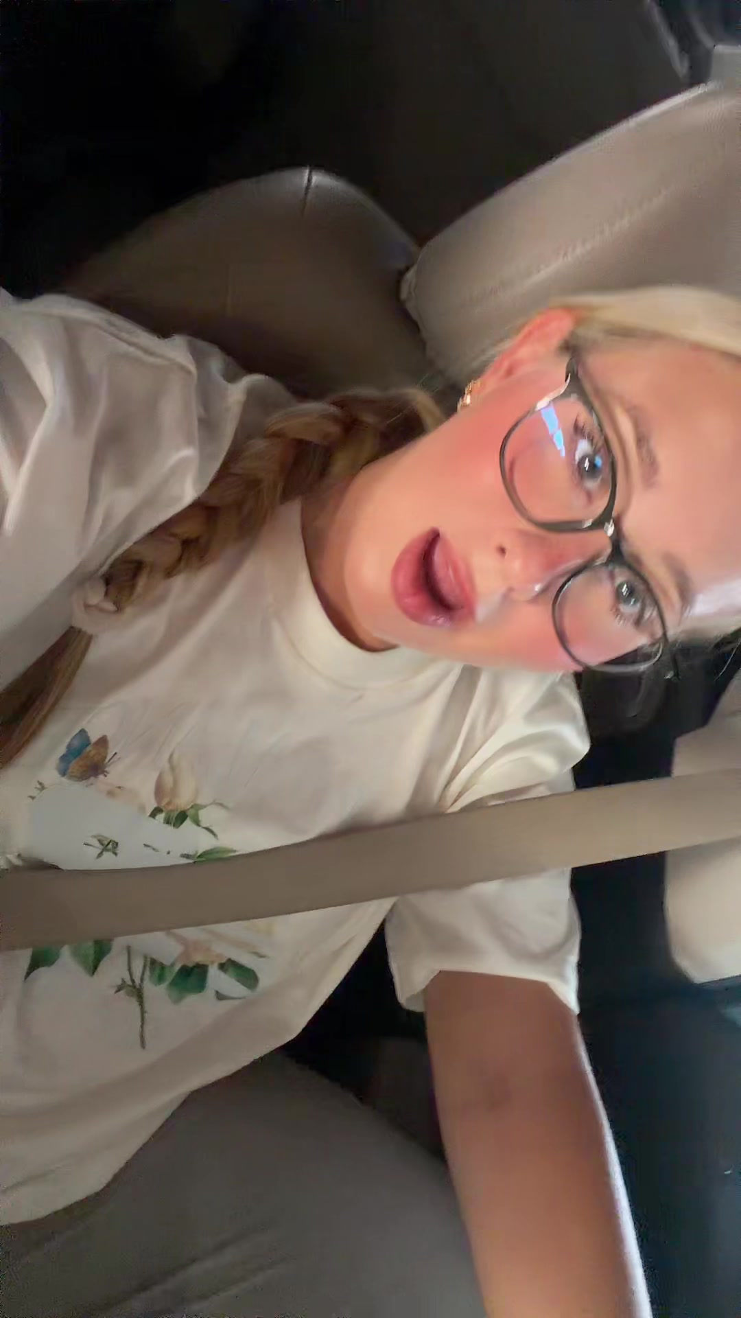 @Itsthespacecowgirl