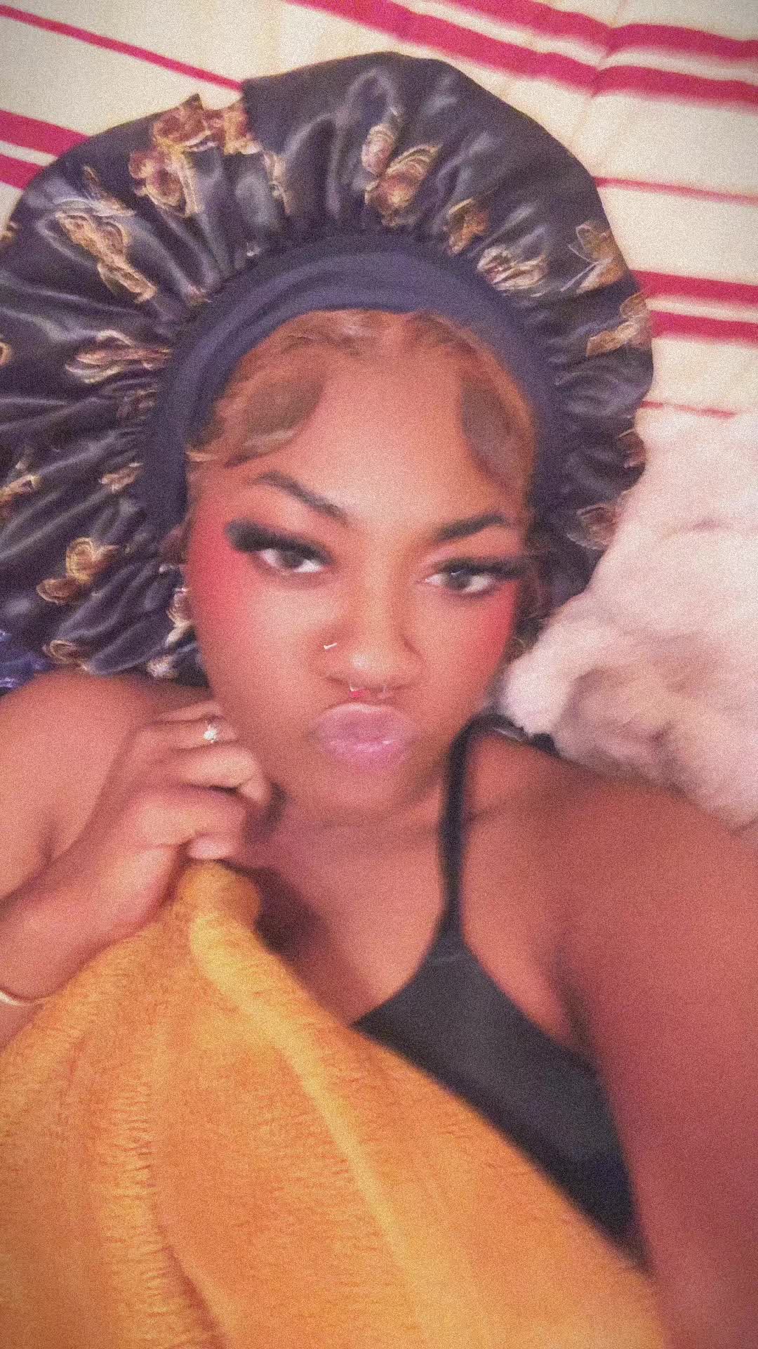 @TheBiggestB💋