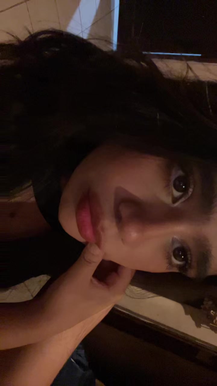 @Val 💋
