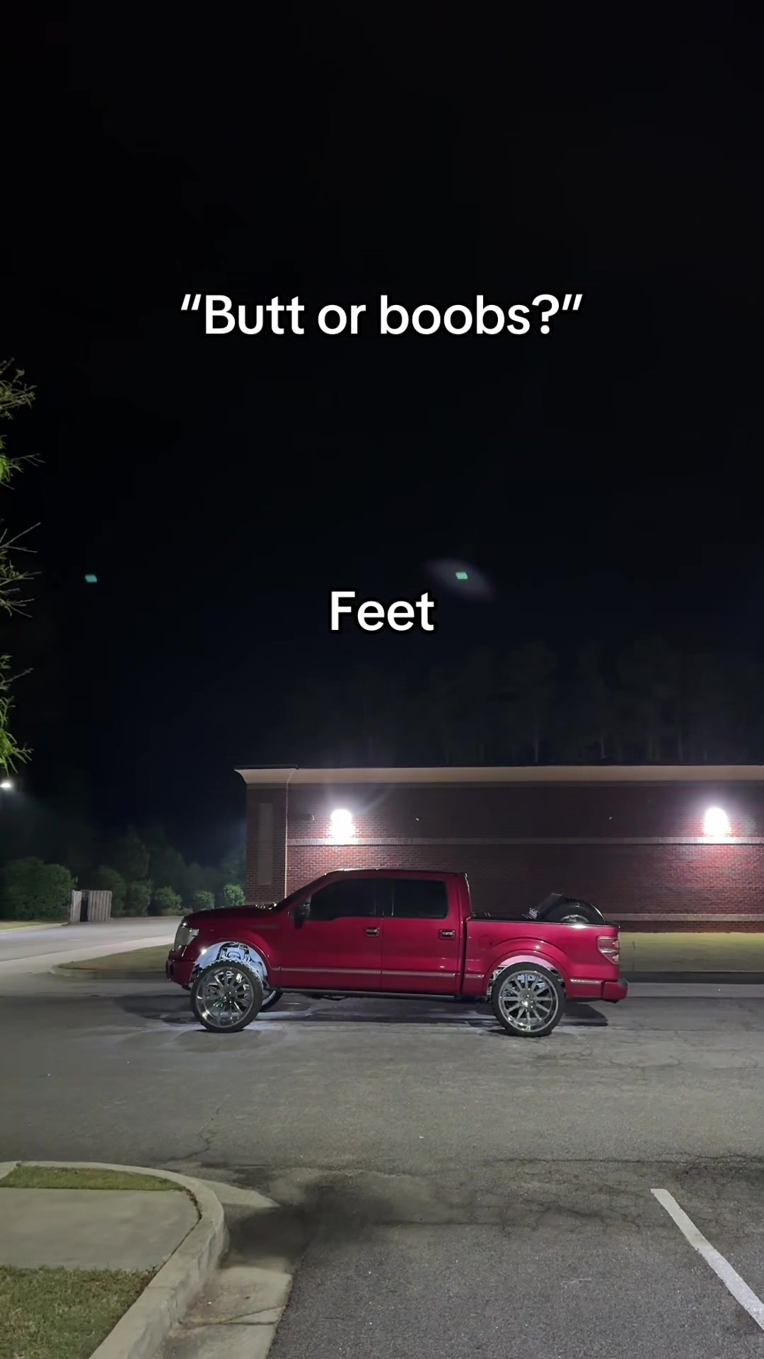 @JBallz