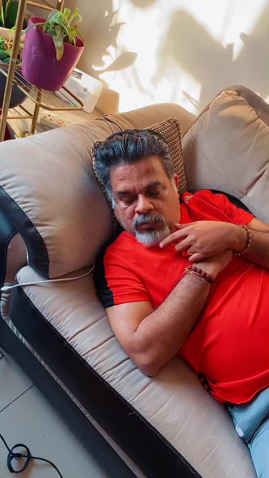 @itsmeaksharasuresh