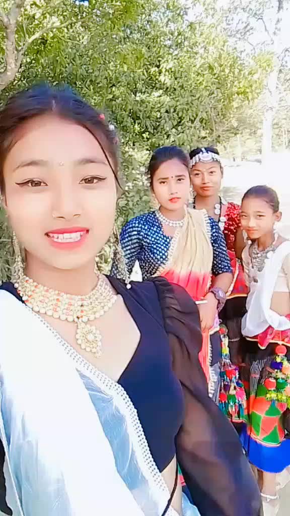 @Sony Chy565