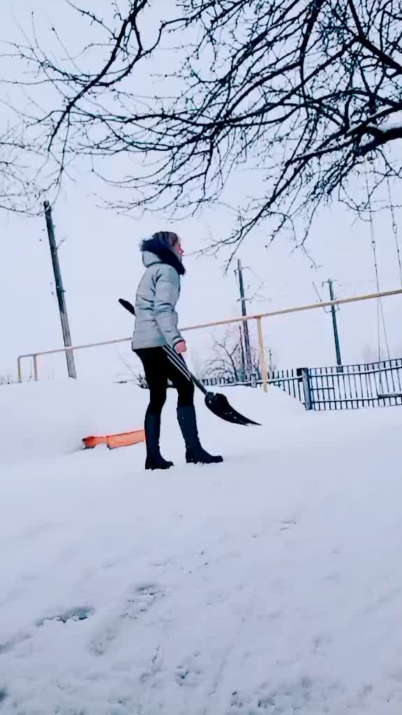 @Юлька👻