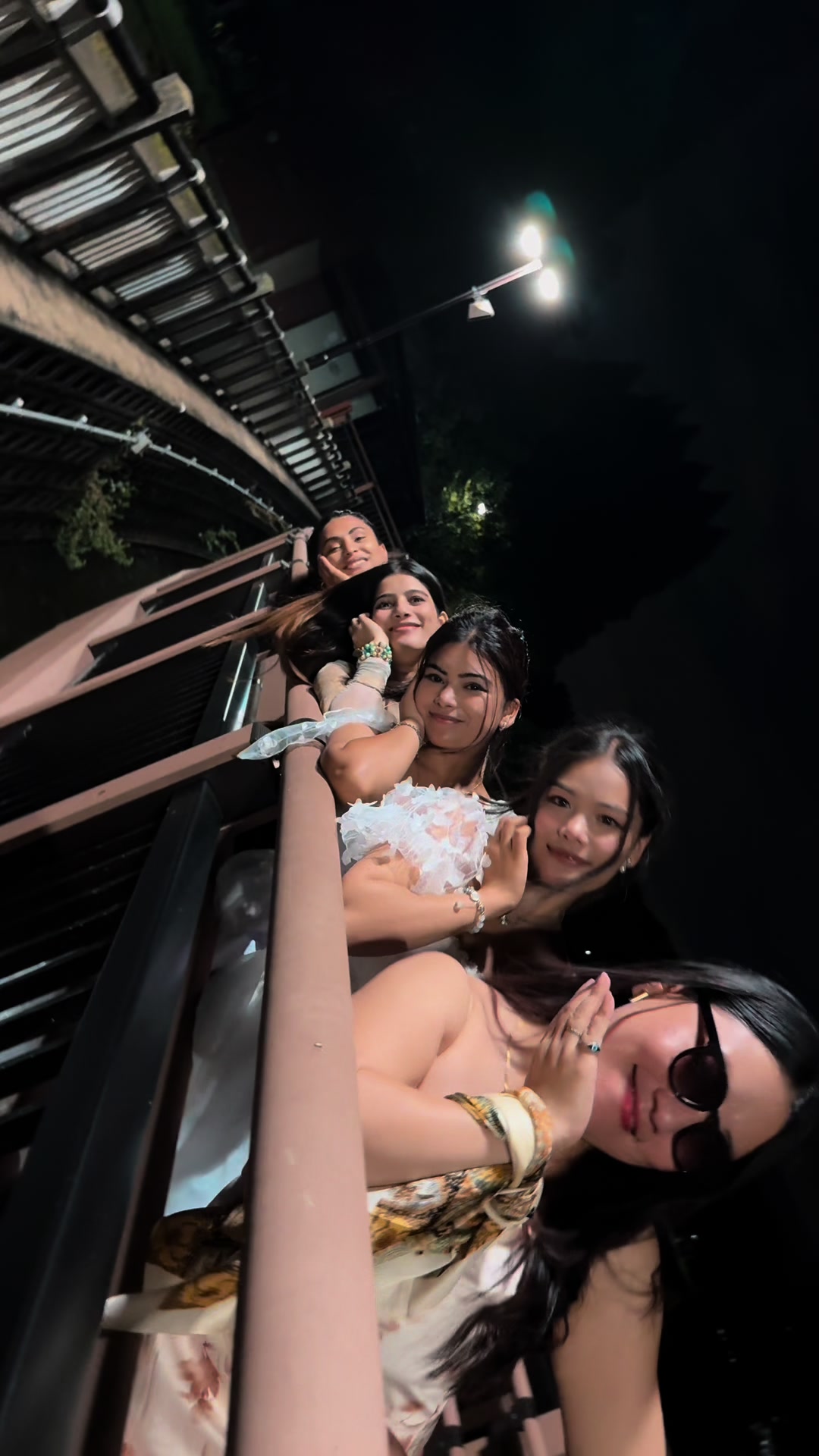 @Prerika 🫶🏻 bal 💙🕊️☮️