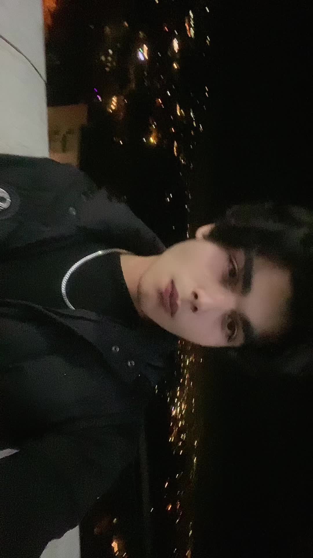 @S.