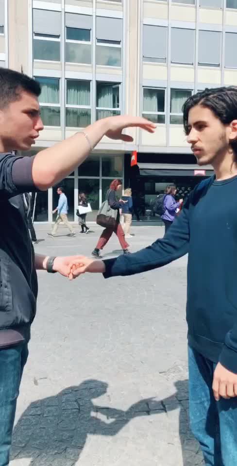 @SebHypnose