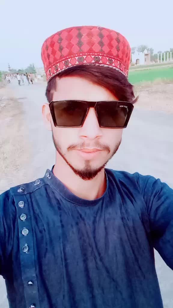 @user1833276872337