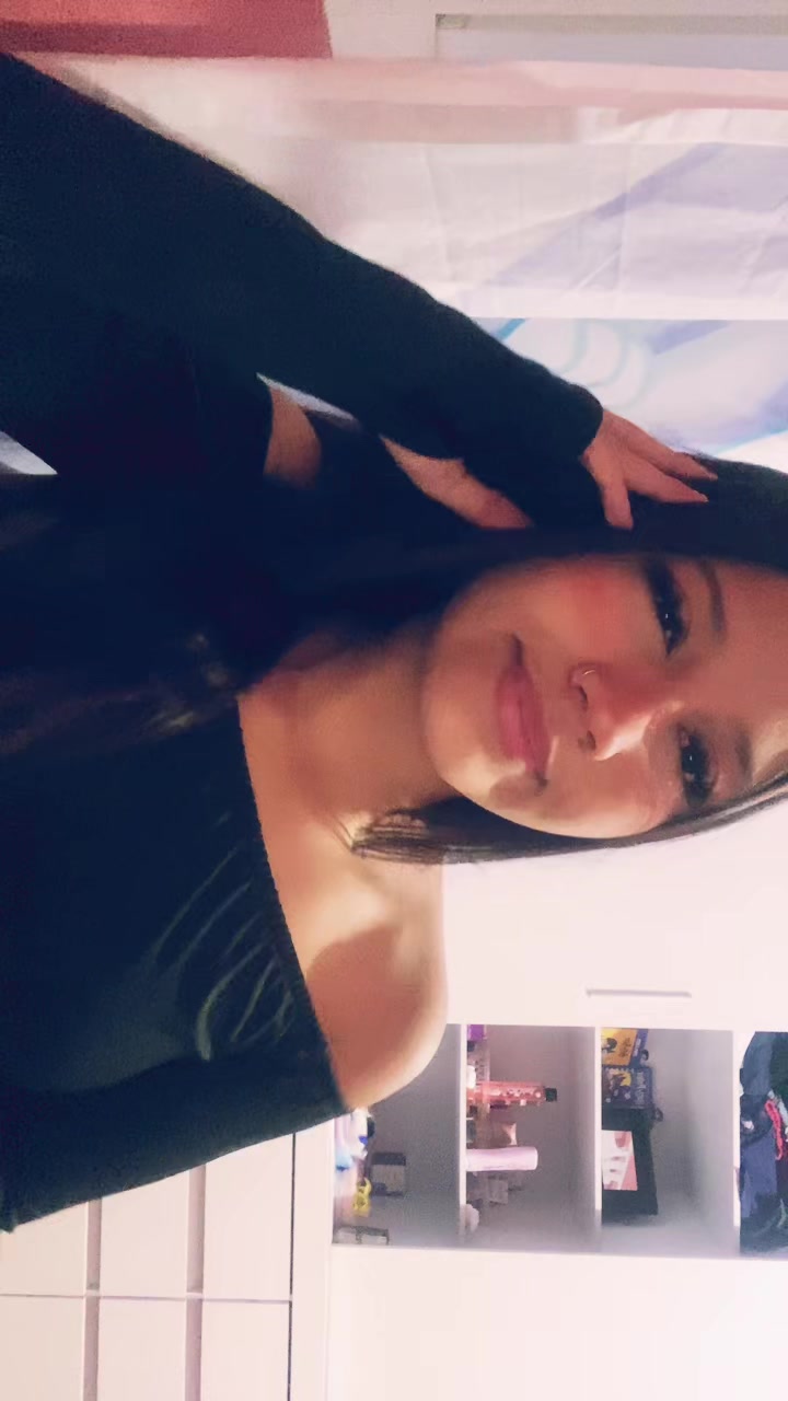 @y.alv3sz
