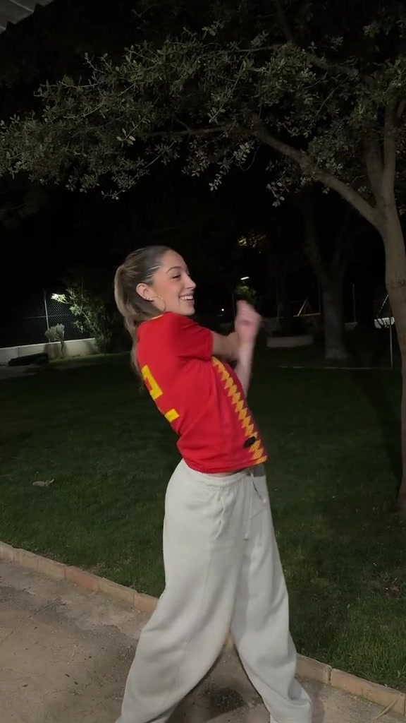 @Ana Izquierdo