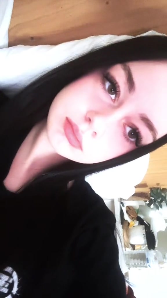 @𝒜𝓇𝓌𝑒𝓃 ⟭⟬ 丰