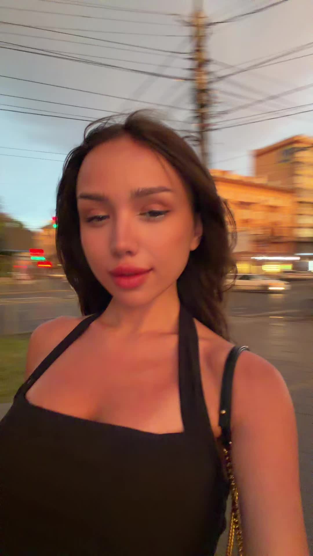 @attractiveniva