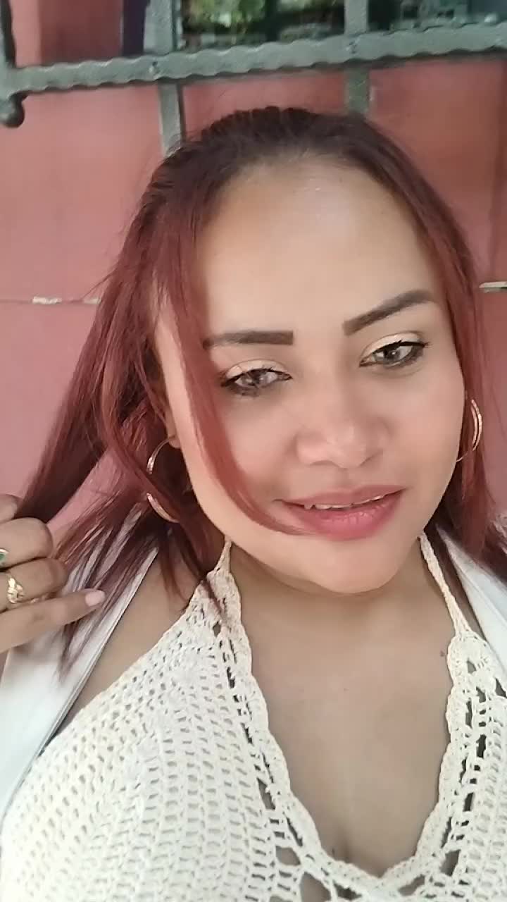 @Karolinayassury.