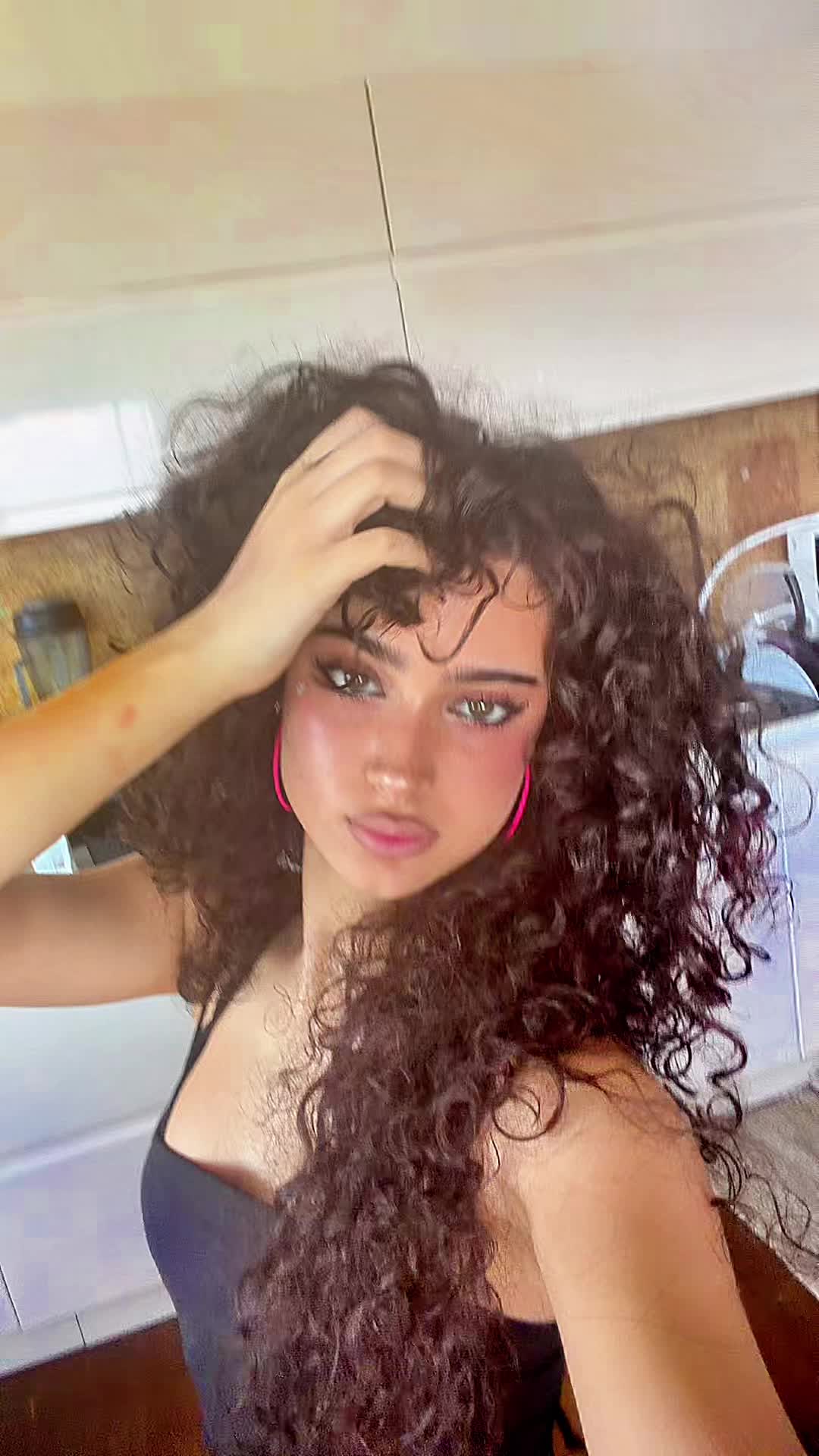@evanicolescu_