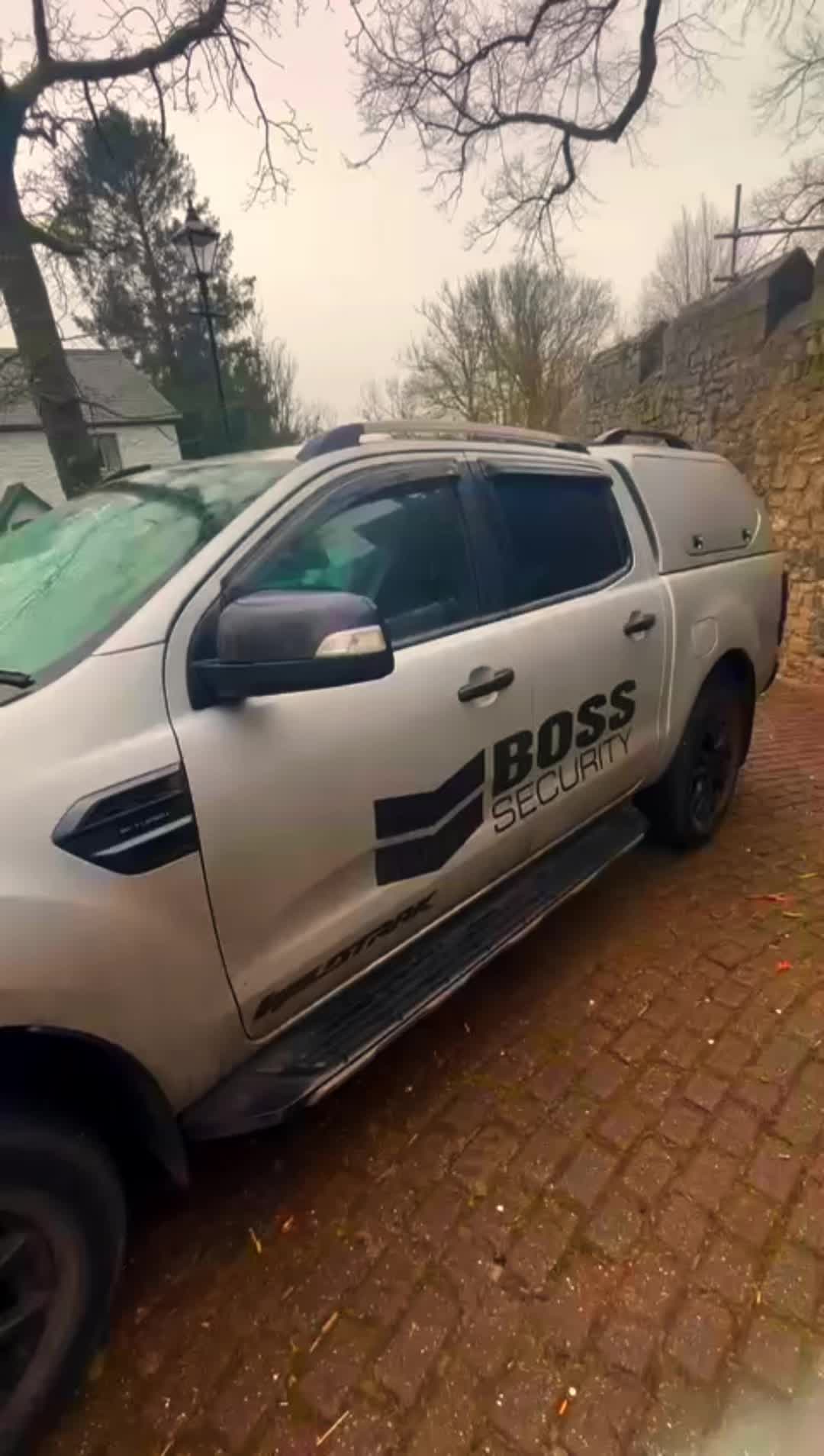 @Mala_Boss