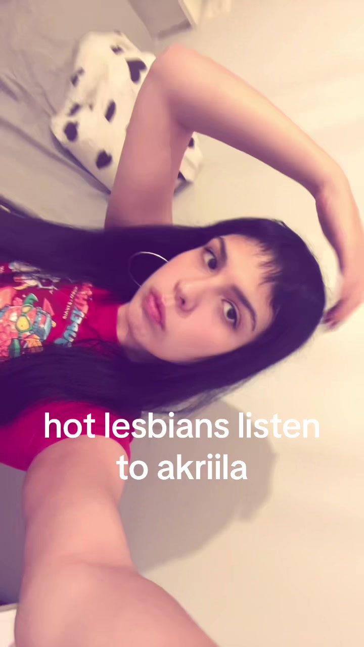 @lauraacl_