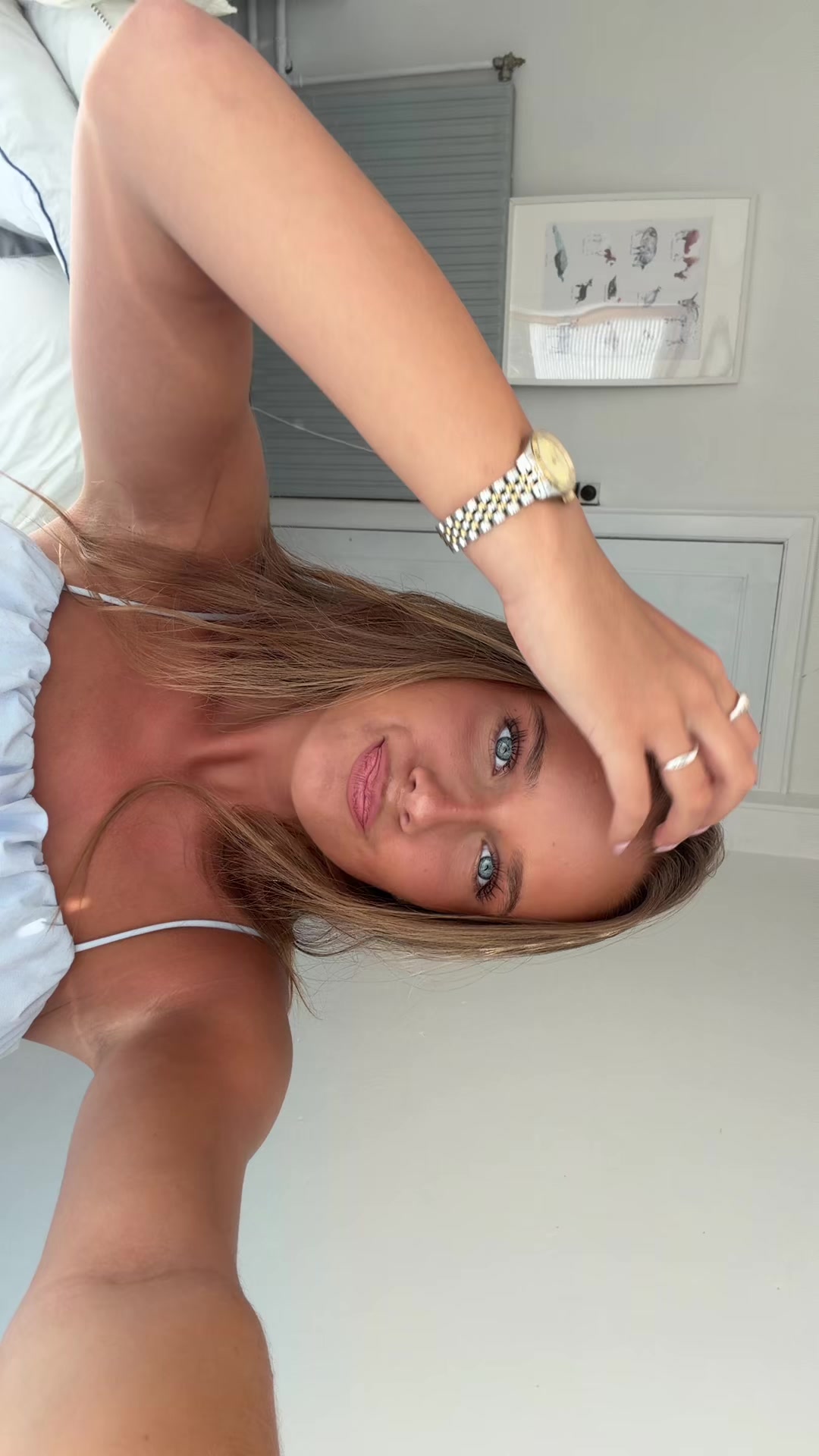 @Ovidiastore