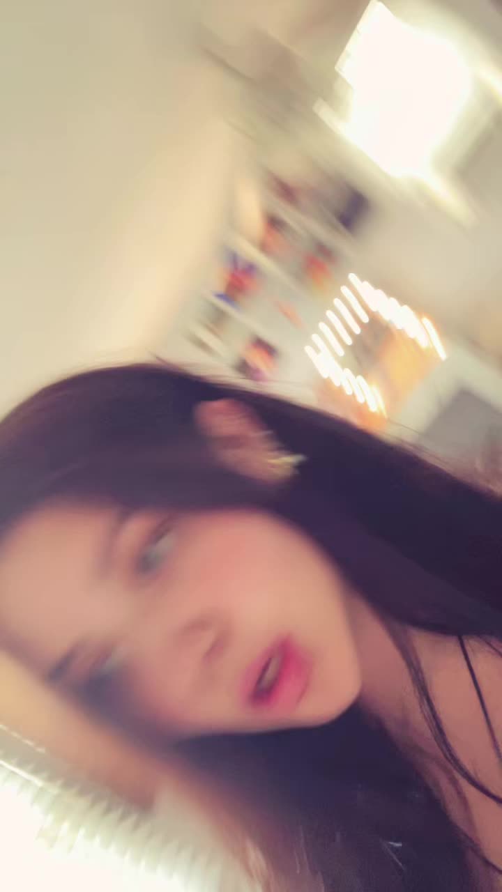 @mia avery