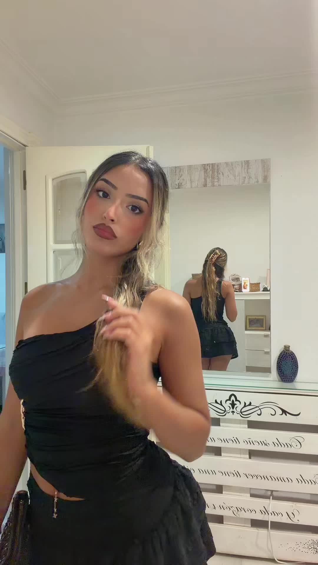 @lunaa.abad