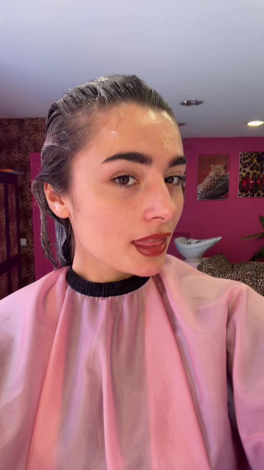 @￼