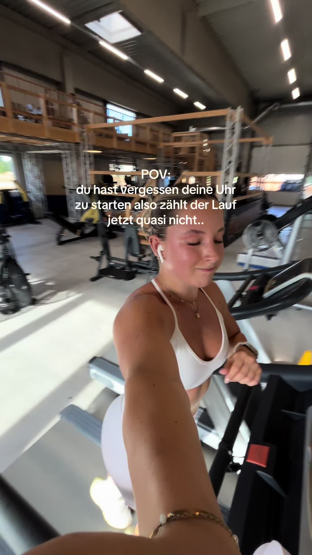 @Mayaa