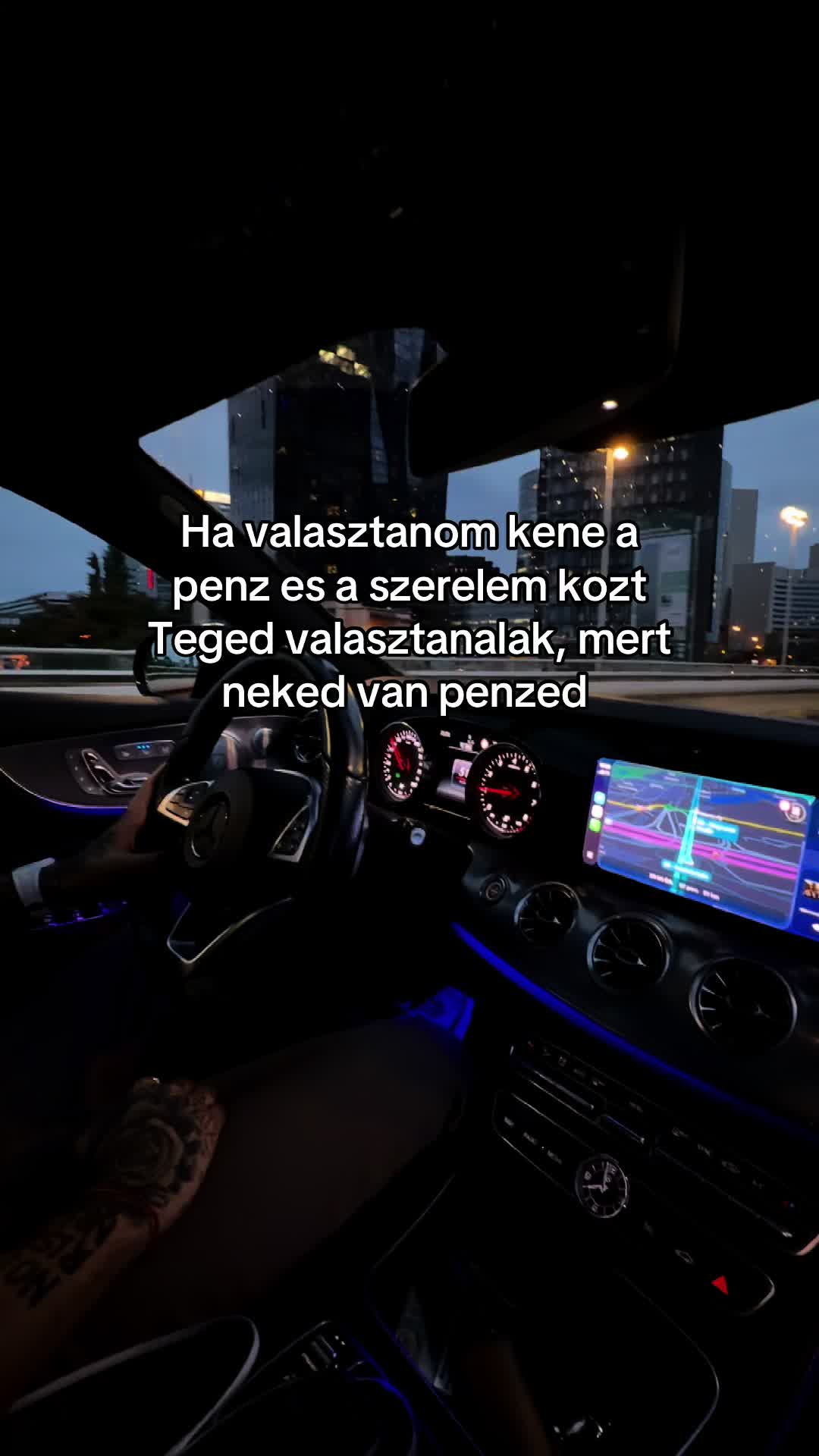 @mezeiklaudia_
