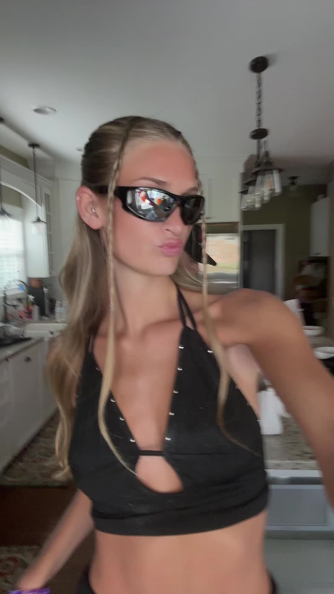 @peacelover6678