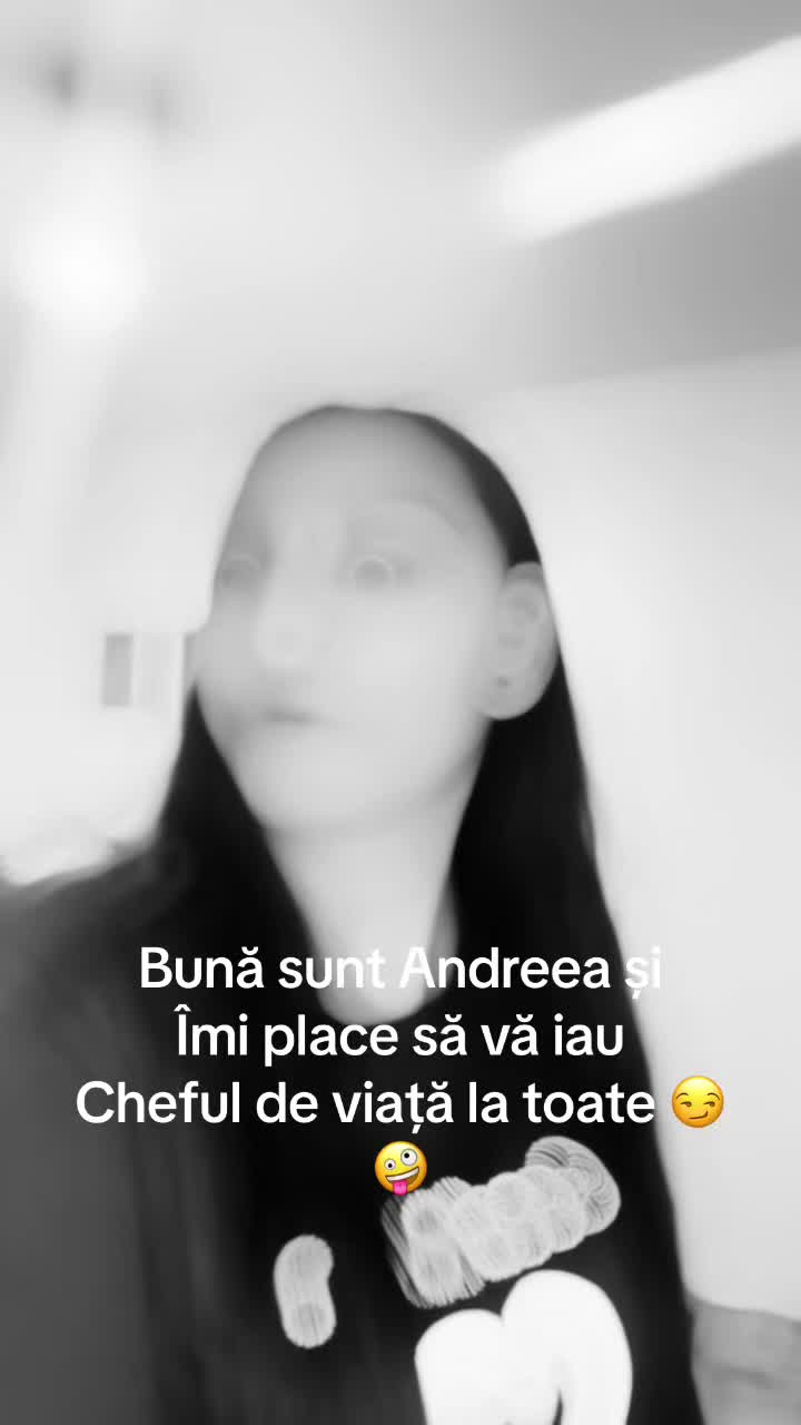 @Andreea Queen
