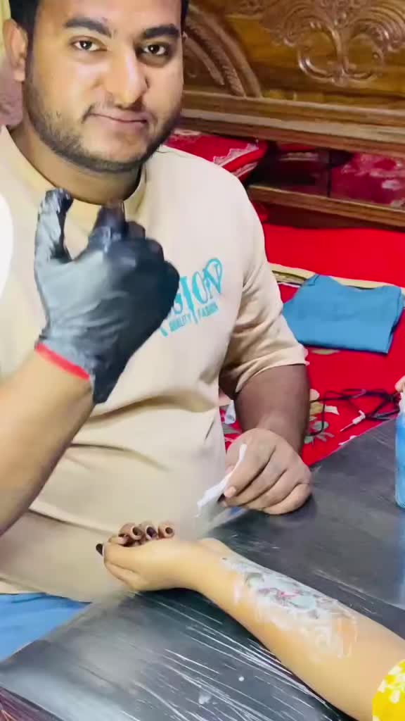 @Sk-susmita tatto&lejar parlar