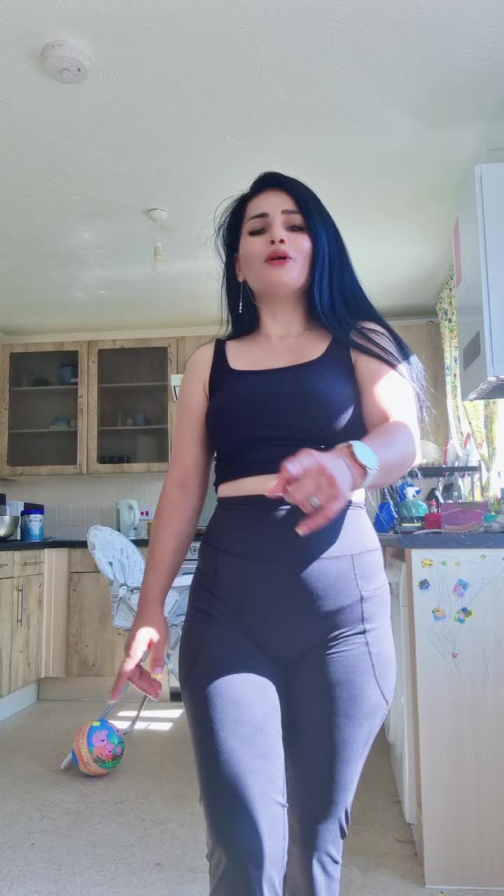 @Lily liliana