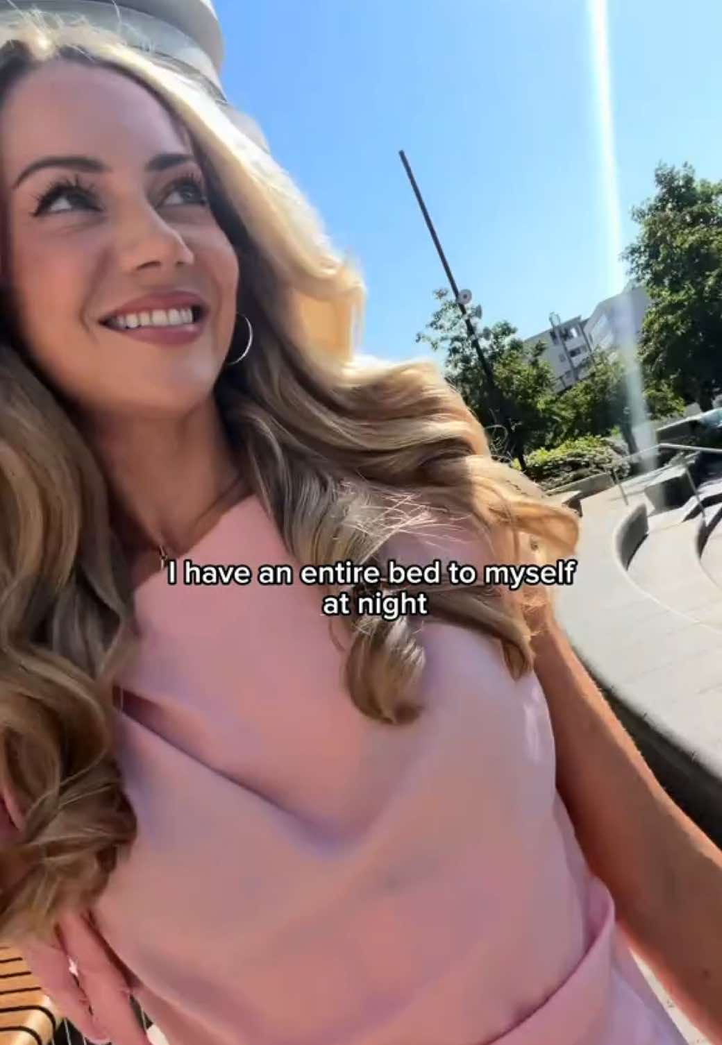@vikkipresents