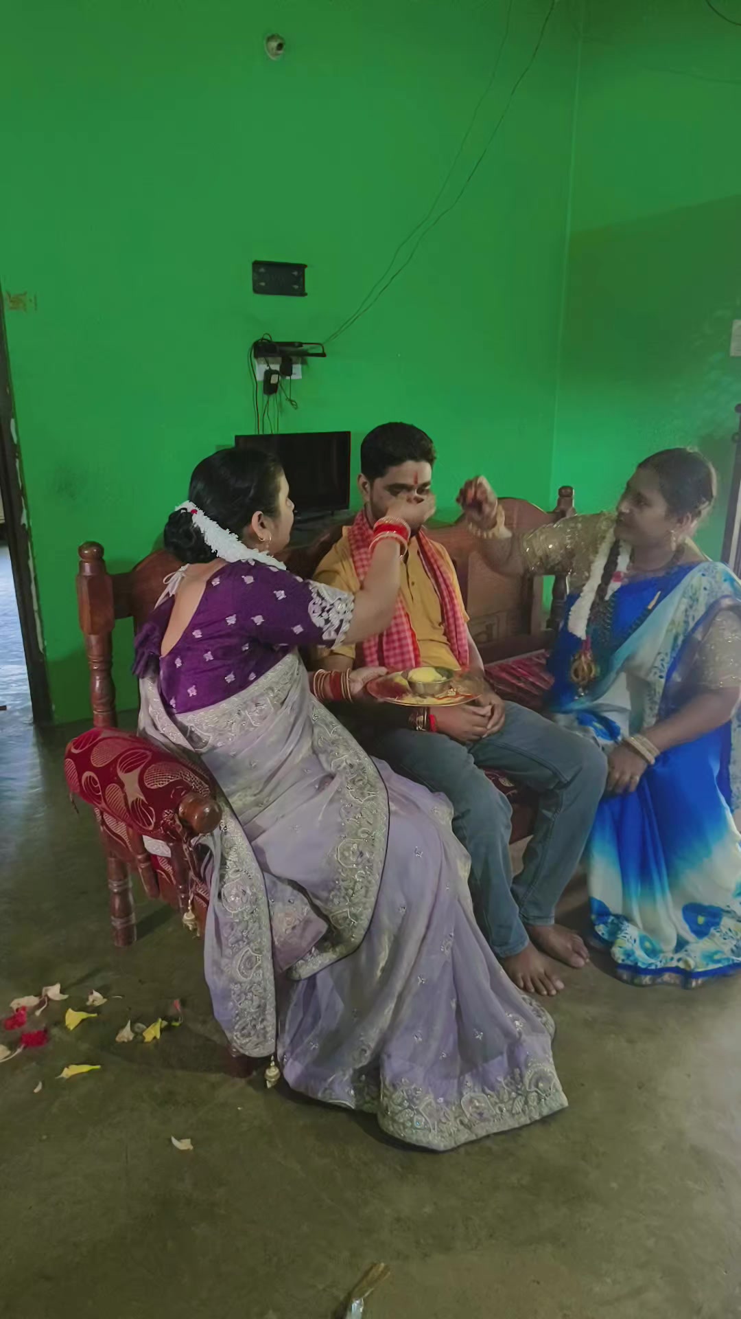 @aradhya Nancy jayesh mom