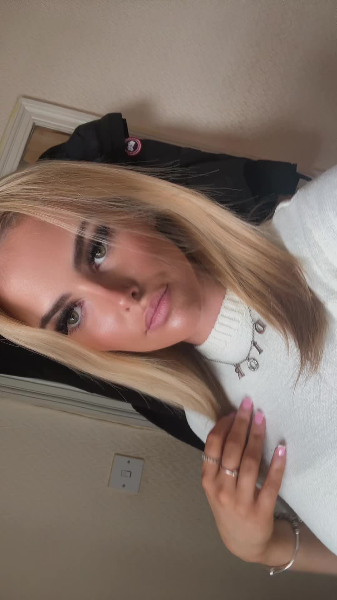 @𝓼𝓸𝓹𝓱 🦋