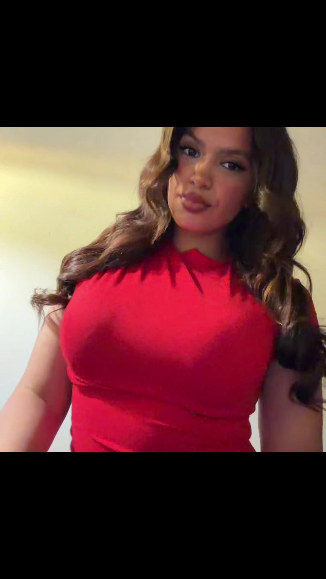 @Anyelina ❤️❤️🇧🇪🇨🇺