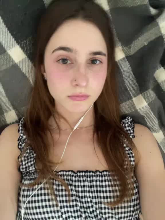 @e_e