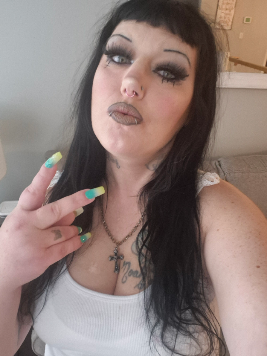 @alt_girl88