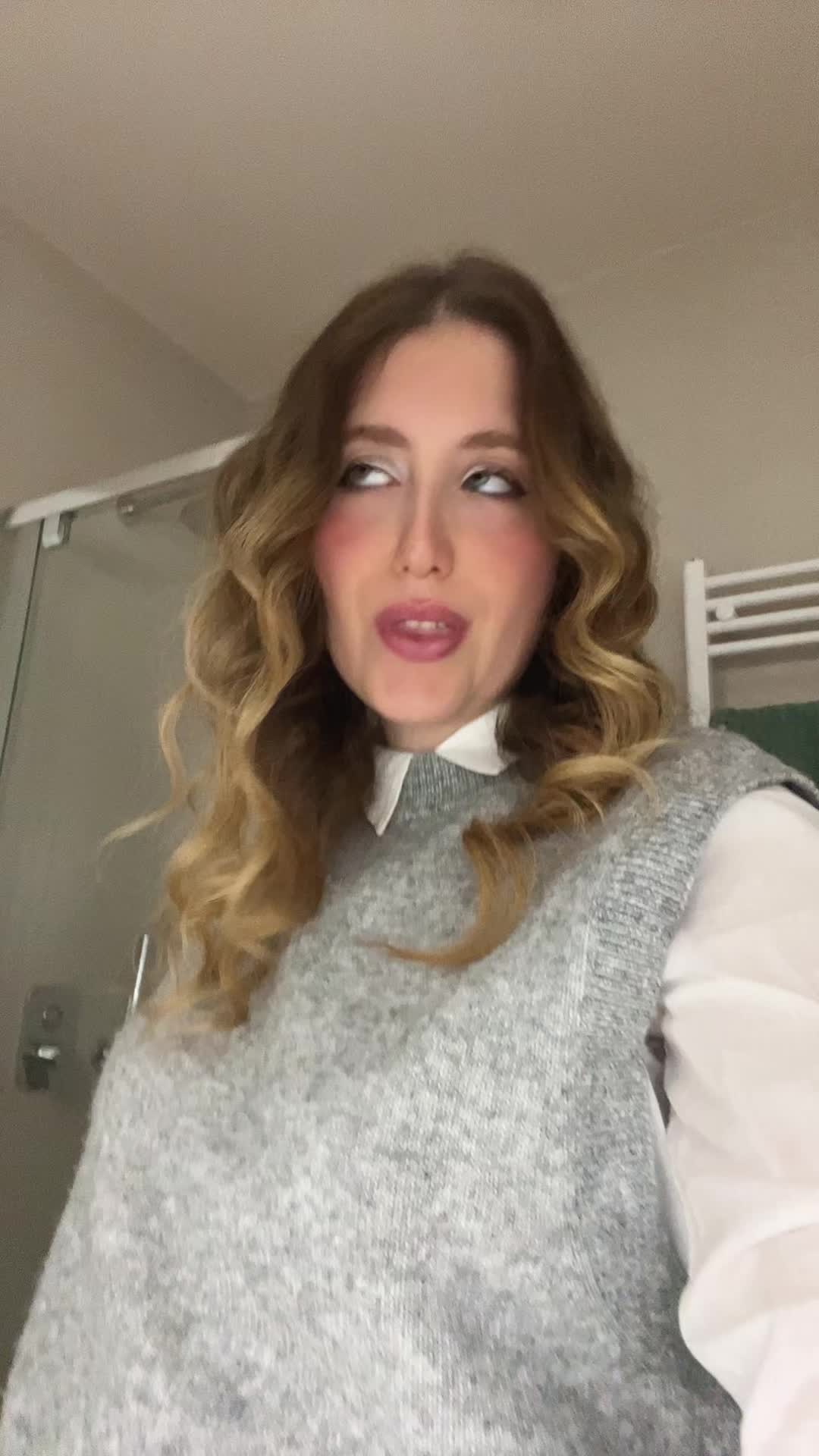 @Sofy Scicchitani