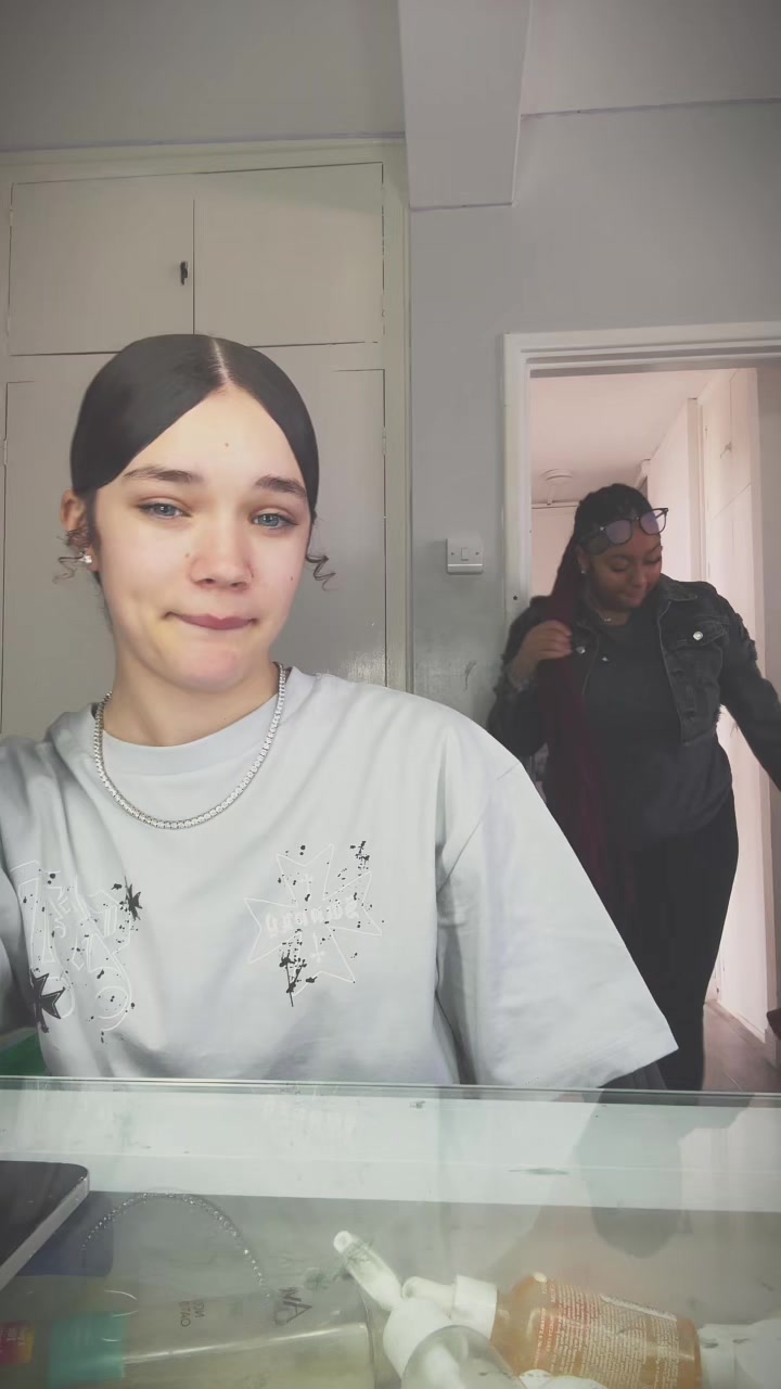 @n&iacute;cole💙🫧