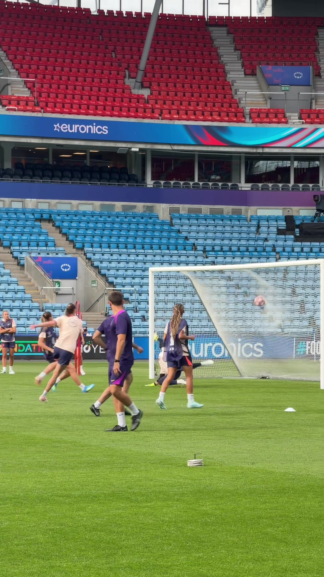@fcbfemeni