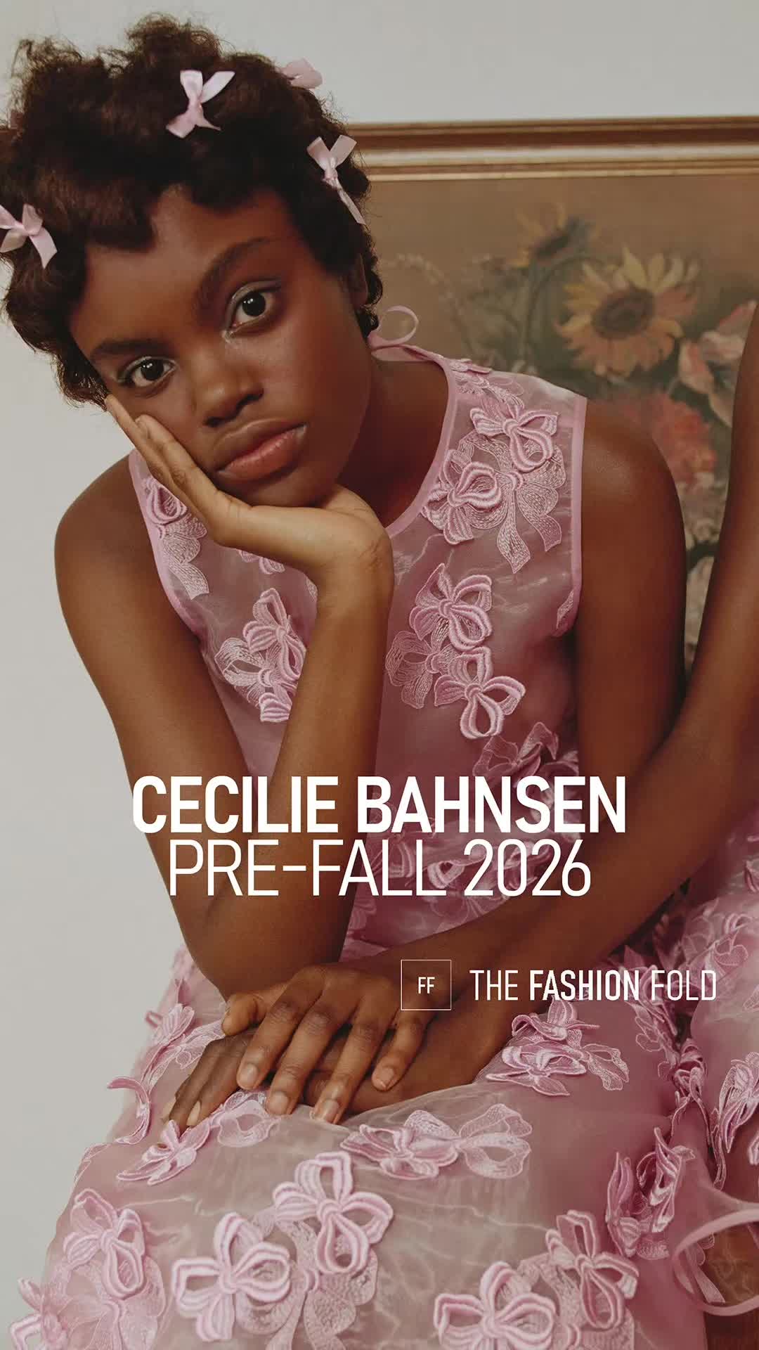 @thefashion.fold