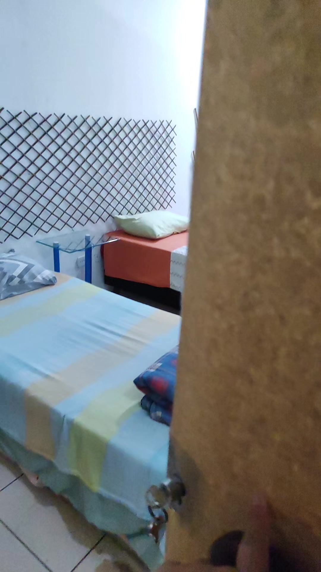 @Larahmel